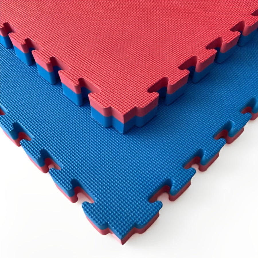 Tatami encastrable de goma EVA de 2,5 cm bicolor rojo y azul de 1x1 m